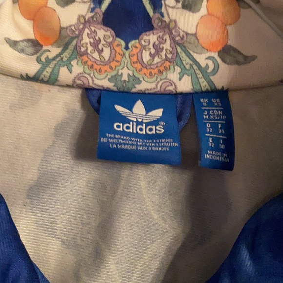 Adidas cropped vest-Special edition - Picture 3 of 4